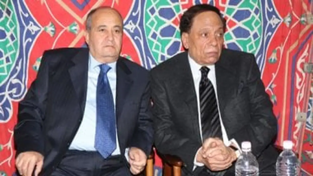 كيمياء فريدة.. عادل إمام ووحيد حامد يروّجان لعصر التسعينيات